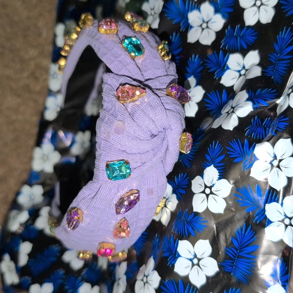 Nwt purple headband with sparkly Gems allover - Picture 3 of 5